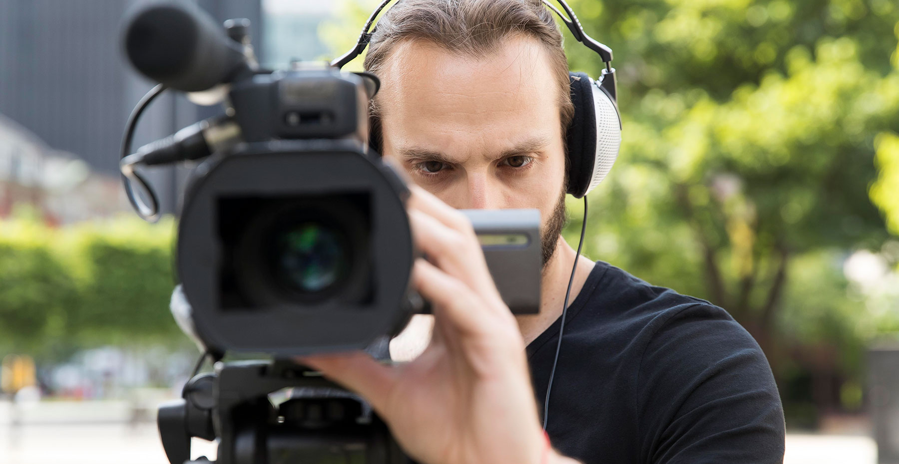 Locutor para documentales