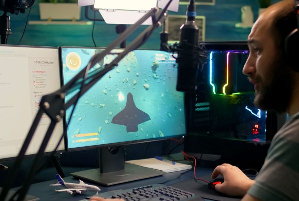 Locutores voz en off para videojuegos